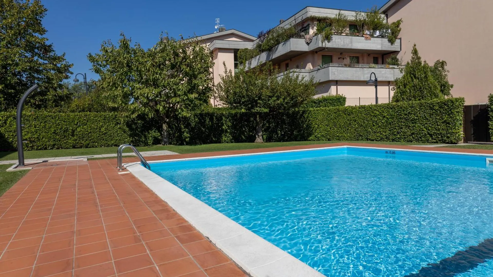 Patty 14 Daire Sirmione İtalya